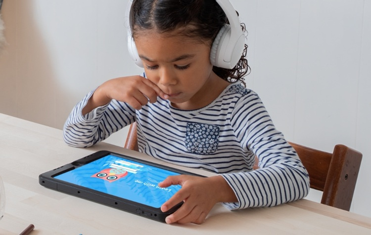 Kids / Education Headphones & Earphones