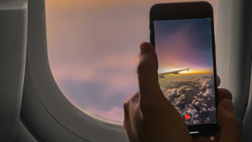 Picture of tech being used on a plane.