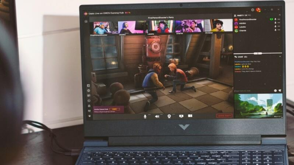 Picture of gaming laptop.