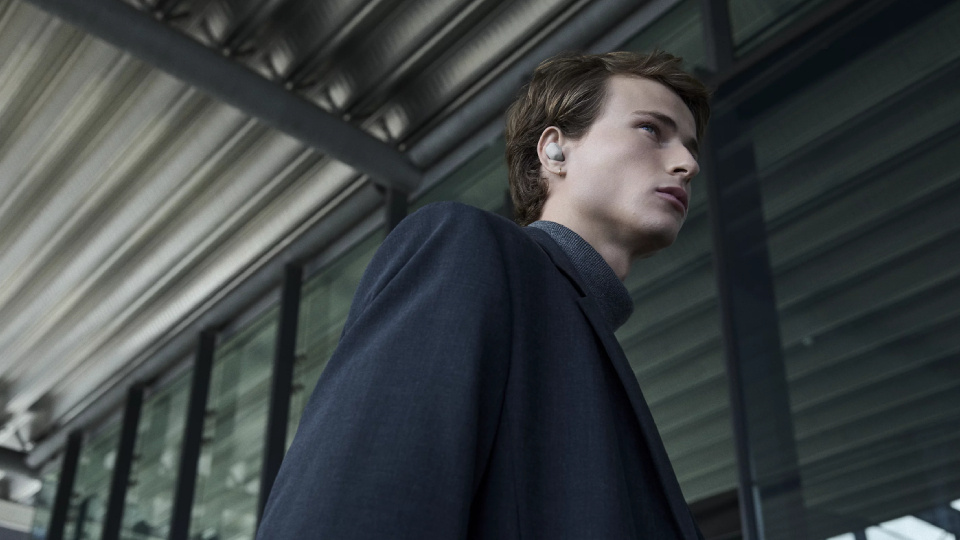 Picture of WF-1000XM6.