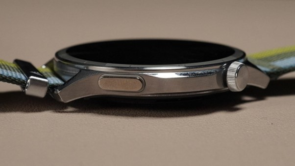 At just 8.9mm thick, the OPPO Watch S is one of the slimmest smartwatches on the market