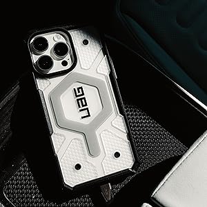 UAG Designed for iPhone 15 Series Pathfinder Clear Rugged Case