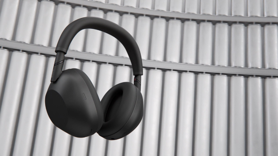 Picture of Sony WH-1000XM6 Headphones.
