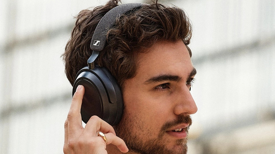 Picture of Sennheiser Momentum 4.