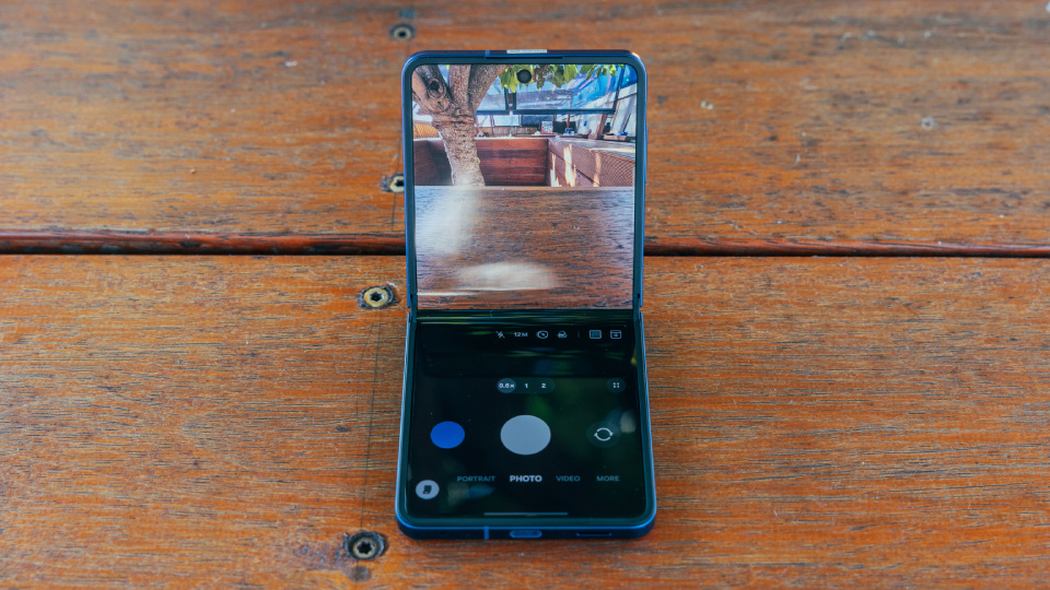 Picture of Samsung Galaxy Z Flip7.