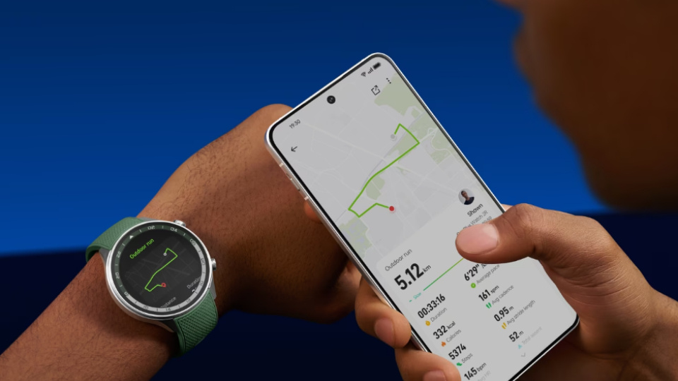 Picture of smartwatch.