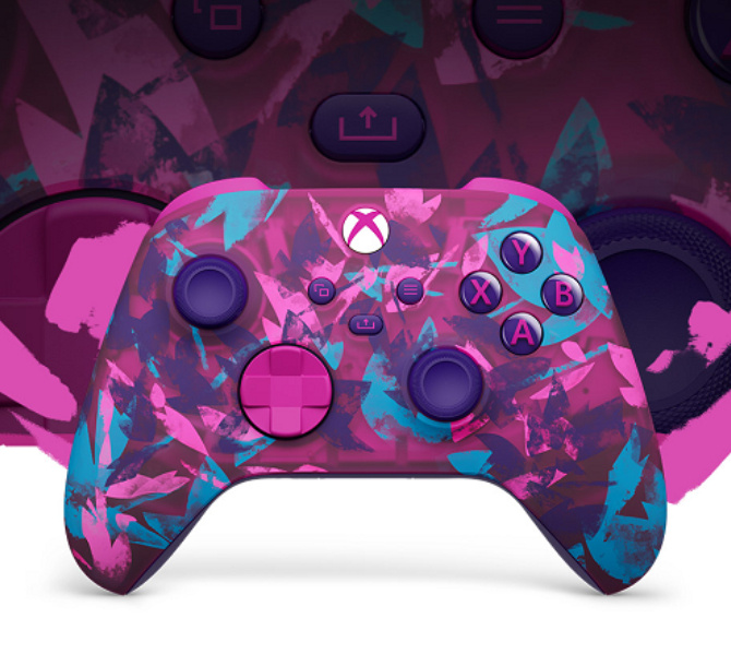 Picture of Xbox breaker series controller.