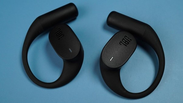 The open-ear design keeps you aware of your surroundings while still delivering focused sound.