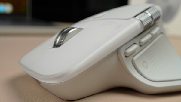 The Logitech MX Master 4 keeps the familiar design but refines every detail. Built for productivity, comfort, and precision.