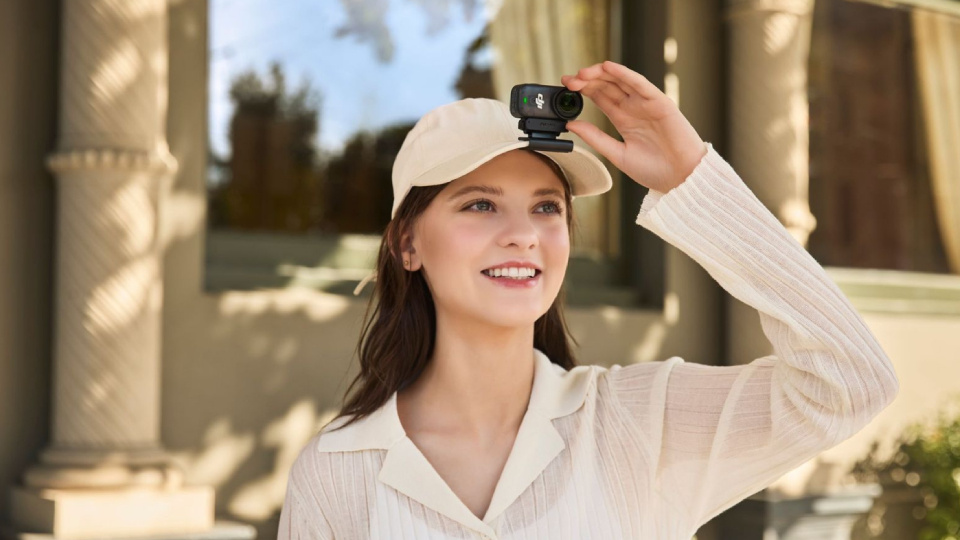 Picture of an action camera.