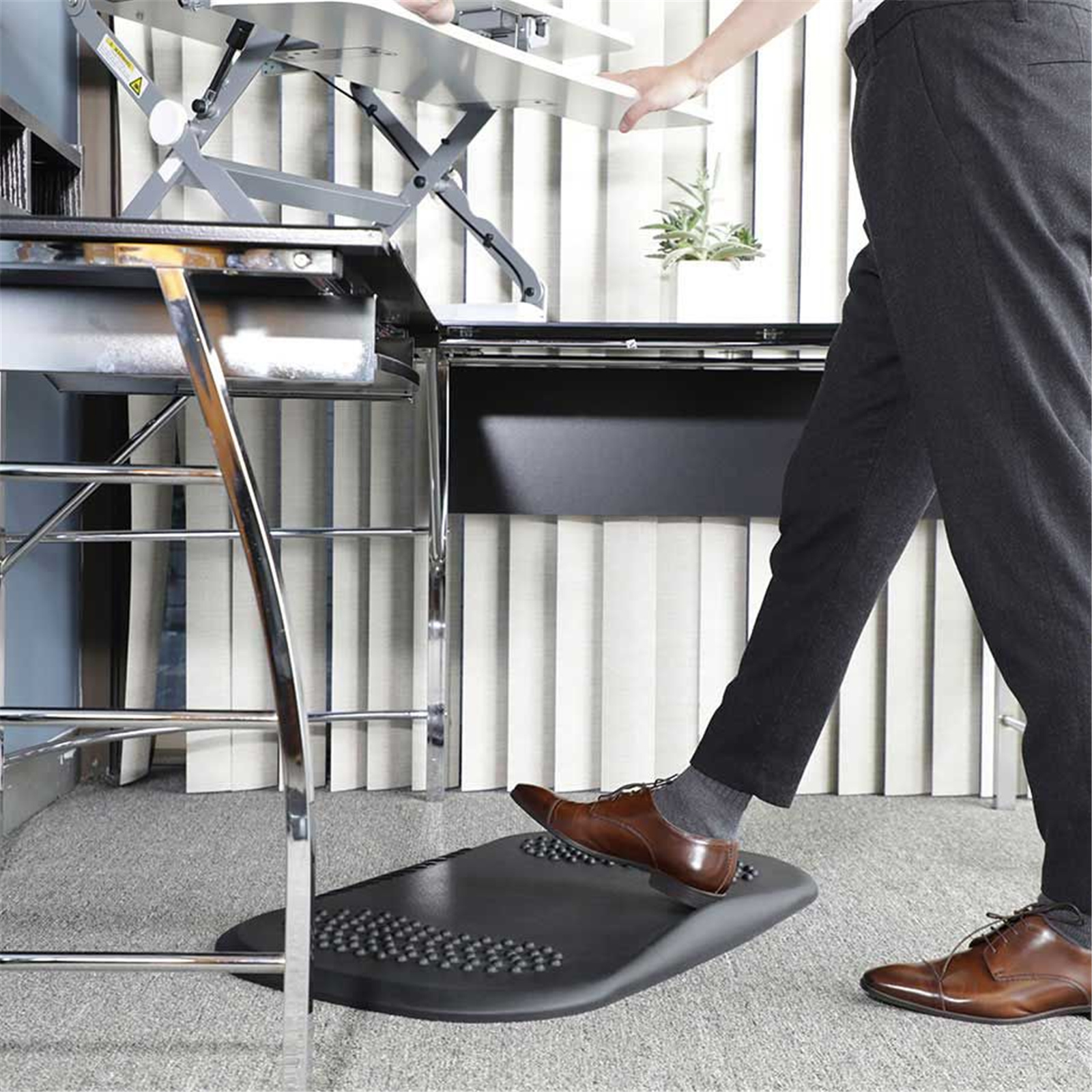 Buy the FlexiSpot AFM001 Ergonomic Standing Desk Anti Fatigue Mat