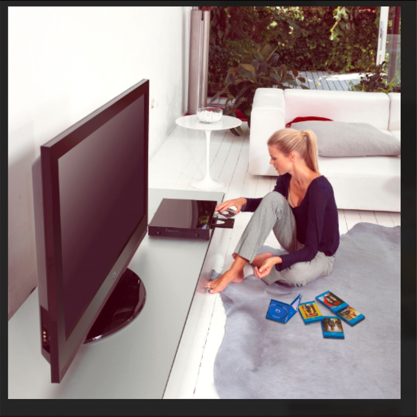 Buy the Laser BLUBD4000 BluRay Player with Multi Region HDMI Digital