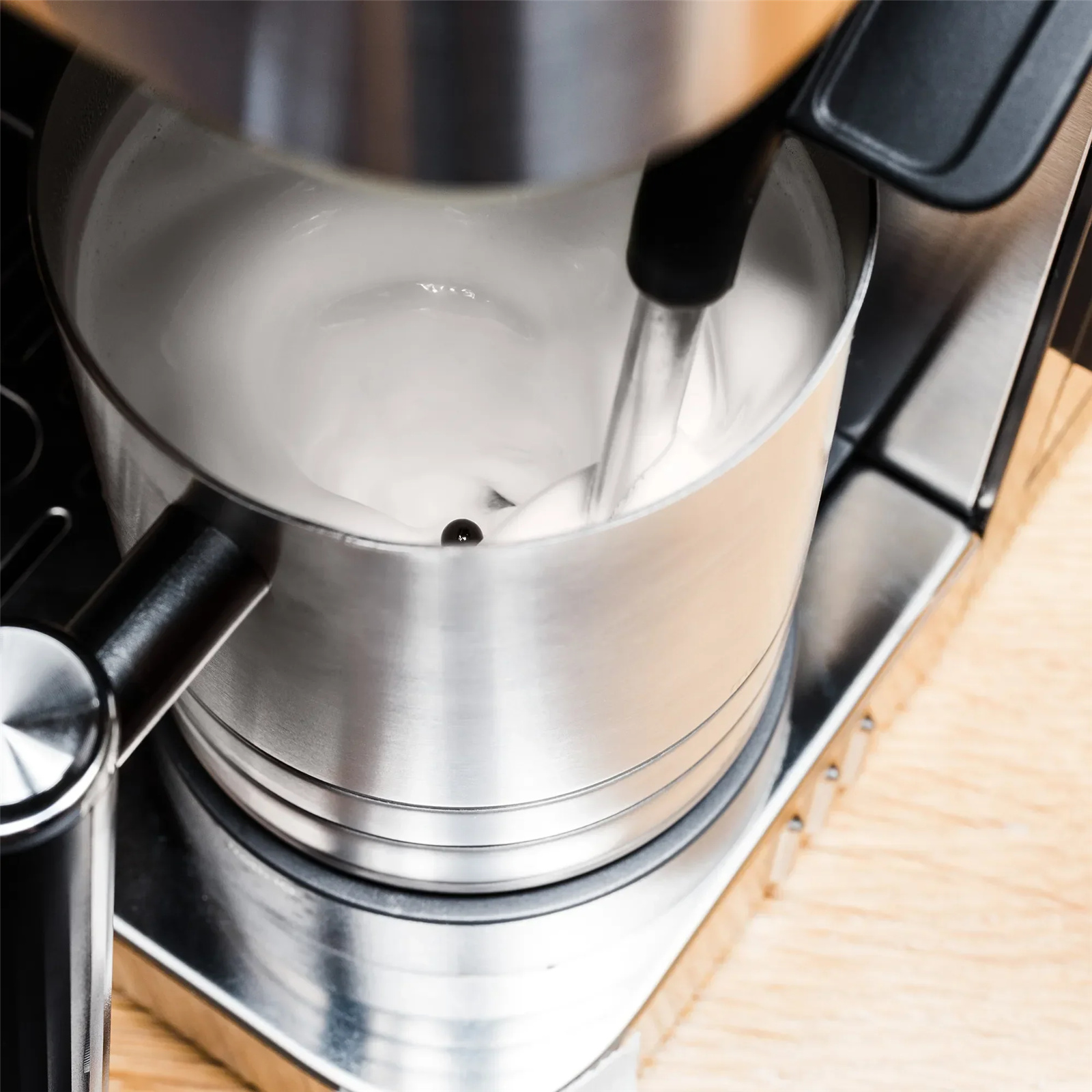 Ninja Luxe Cafe Premier Espresso Machine 15+ Drink Presents & Hands Free Frothing, 3 Machines in 1 - Espresso, Filer, Cold Brew.