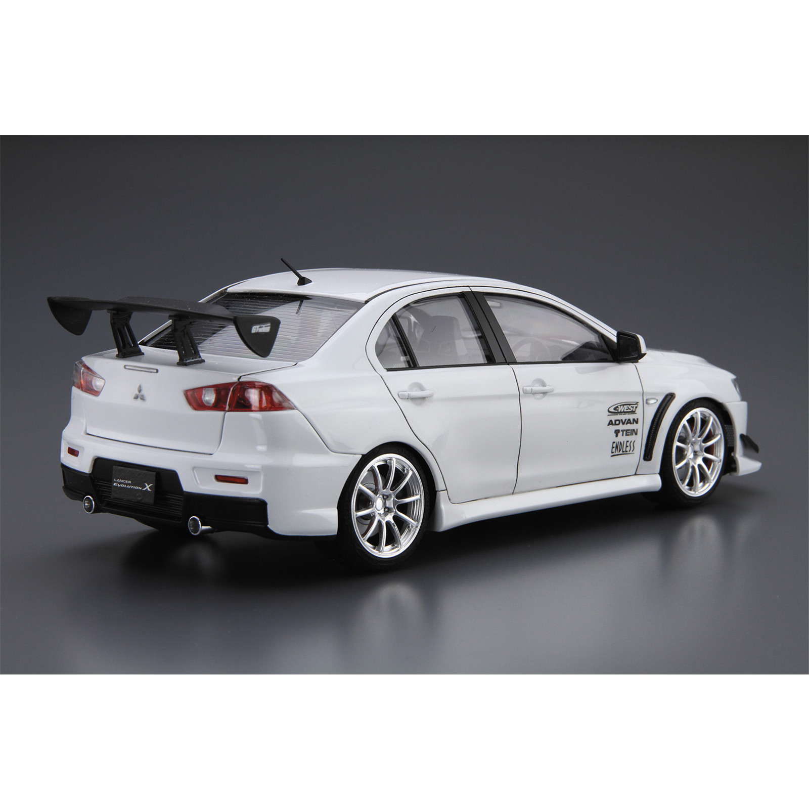 Mitsubishi 24. 1/24 Mitsubishi c-West Lancer Evolution x. Сборная модель Mitsubishi Lancer Evolution 9. Сборная модель Mitsubishi Lancer Evolution. Сборная модель автомобиля Mitsubishi Legnum Gallant Aoshima 1:24.