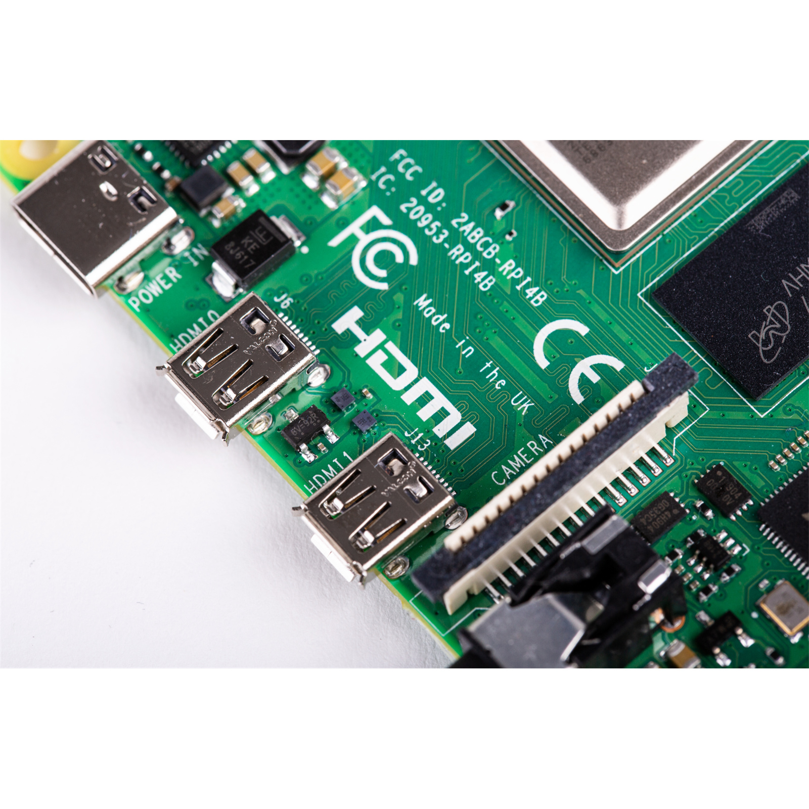 Raspberry Pi 4 Model B 2GB LPDDR4 FIRST 28nm-Based Quad Core 1.5G Dual Micro HDMI Video Output Dual Band WIFI Bluetooth 2 xUSB 3.0/2.0 POE Ethernet (POE Hat Need Purchase Separately)