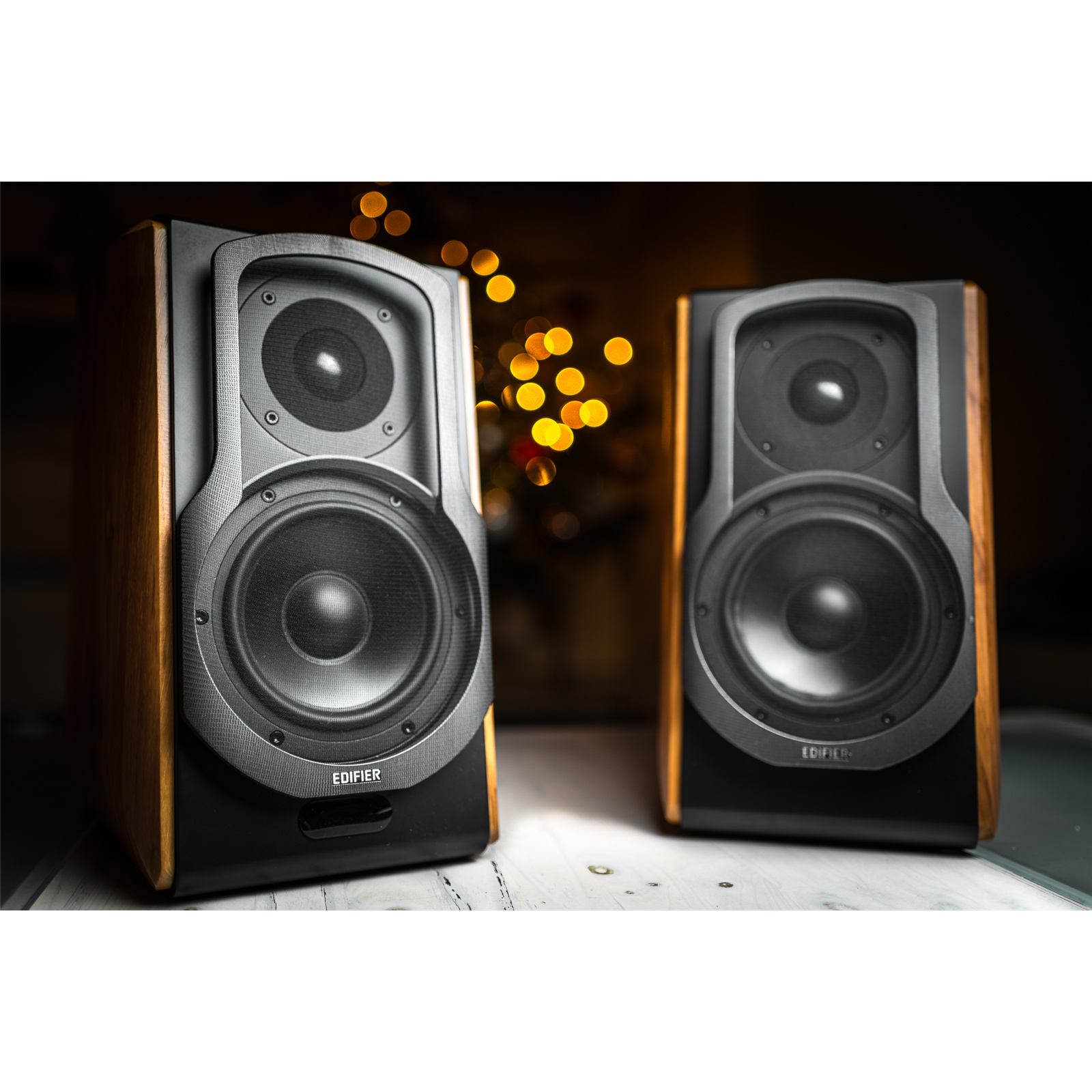 Edifier S1000MKII 120W Wireless HiFi Powered Bookshelf Speaker System Bundled with matching SS02 Speaker Stands