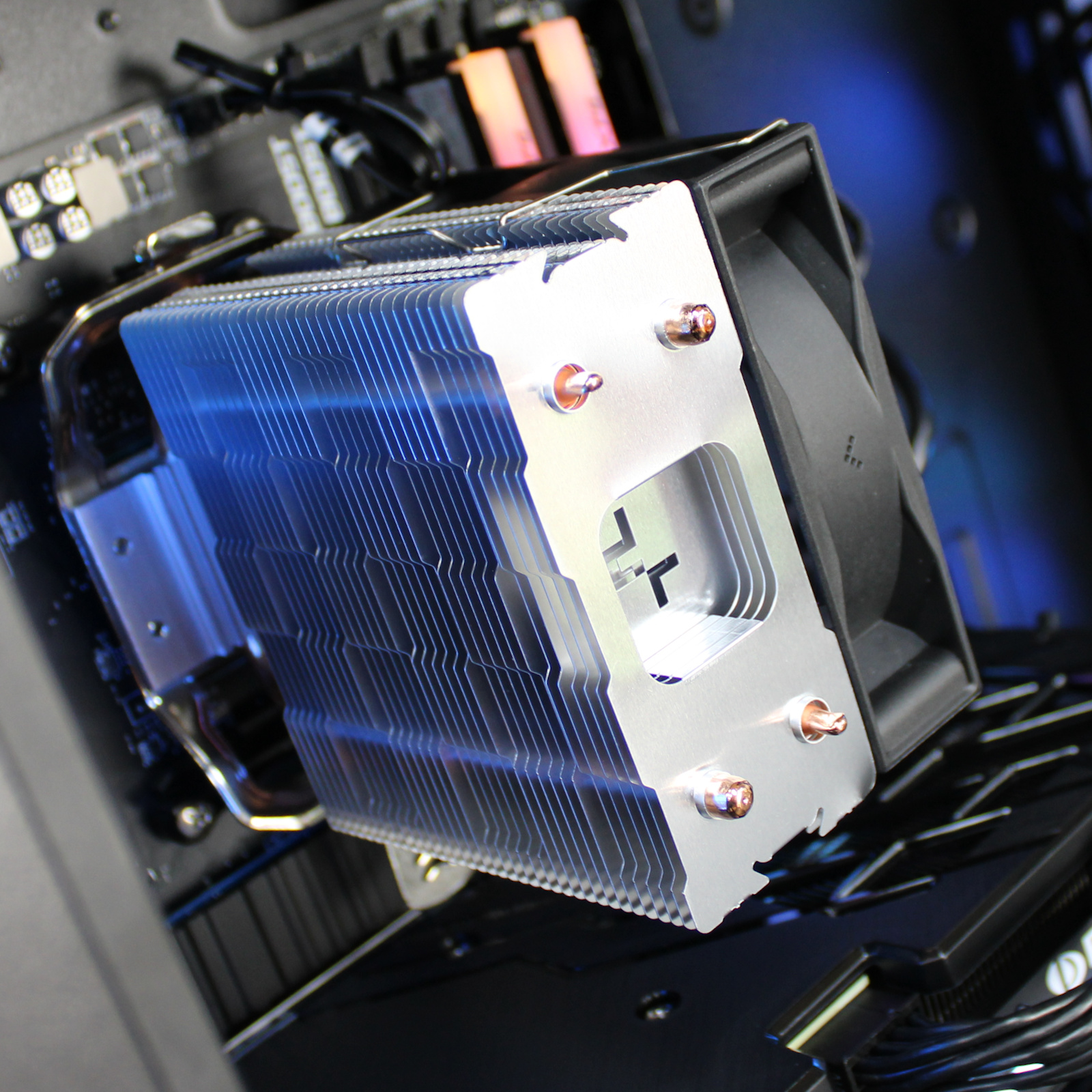 MEGAREX Lapix TECH CORE CD 11枚 まとめ売り 小型】コスパ最高のRyzen 7 5700Xと価格下落中のRTX4060Tiで作る