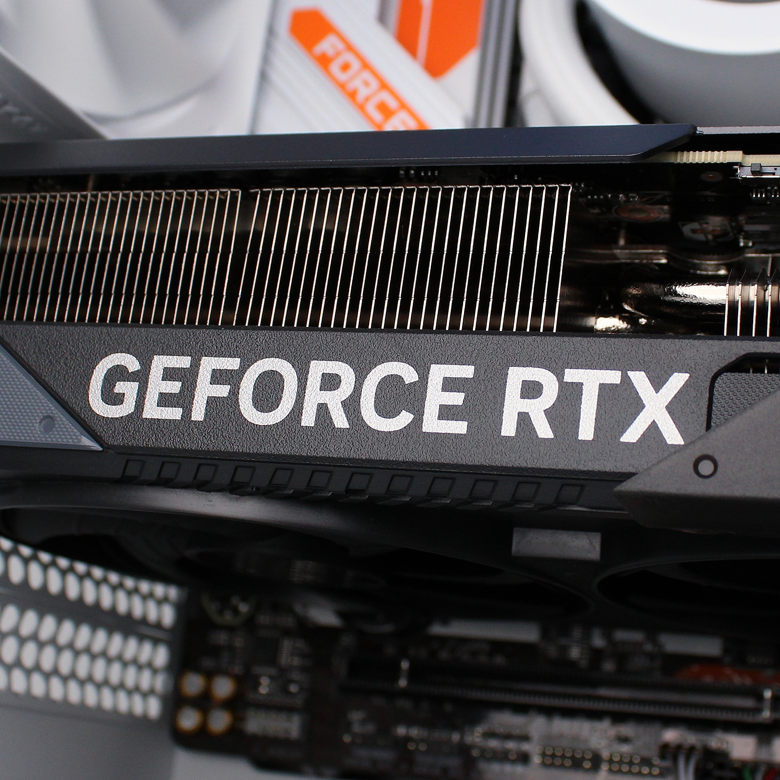 GGPC RTX 5070 Gaming PC AMD Ryzen 5 9600X 6 Cores / 12 Threads - 32GB DDR5 RAM - 1TB NVMe SSD - NVIDIA GeForce RTX5070 12GB Graphics - WiFi 6 + Bluetooth - Windows 11 Home