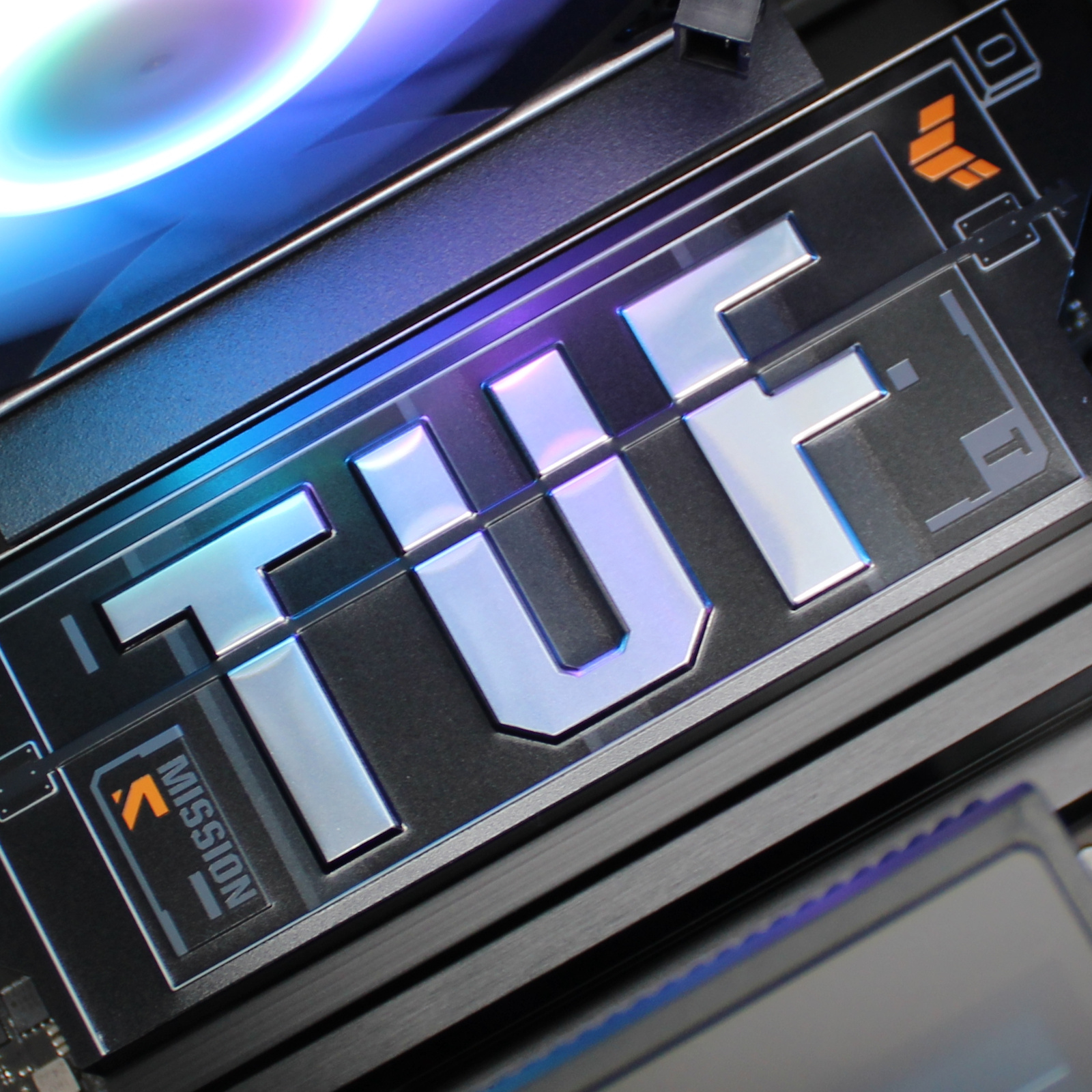 GGPC RTX 5080 Gaming PC AMD Ryzen 7 9800X3D 8 Cores / 16 Threads with Water Cooling - 64GB RGB DDR5 RAM - 2TB NVMe SSD - NVIDIA GeForce RTX5080 16GB Graphics - WIFI 7 + Bluetooth - Windows 11 Home