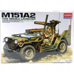 Academy - 1/35 - M151A2 Tow Missile