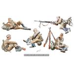 MiniArt - 1/35 - Soviet Infantry Taking a Break