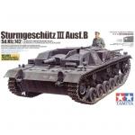 Tamiya Military Miniature Series No.281 - 1/35 - German Sturmgeschutz III Ausf. B - Sd.Kfz. 142