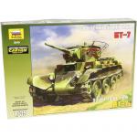 Zvezda - 1/35 - Soviet light  Tank BT-7 with Crew